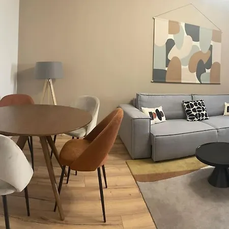 Le Boise - A Deux Pas De Paris - 320b Rueil-Malmaison